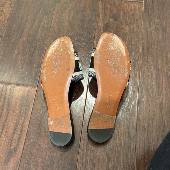 Dior Black and Cream Slides - Picture 4 of 5